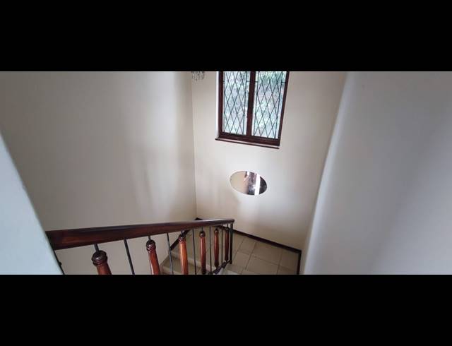 3 BEDROOM FLAT TO LET IN SYDENHAM